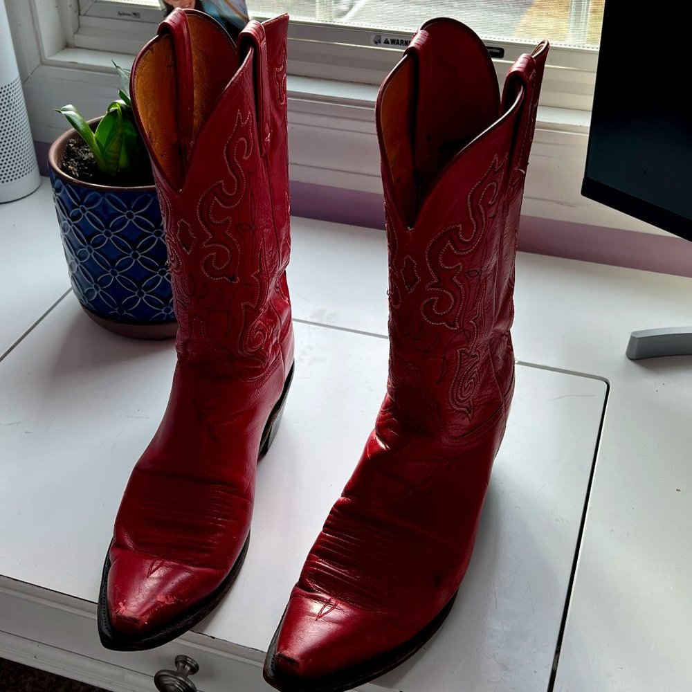 Authentic 1883 Red Luchesse Boot-Size 9.5